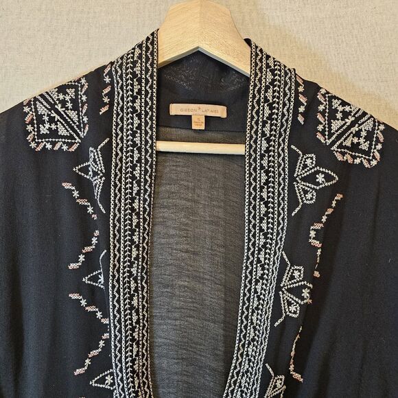 Gibson Latimer Black Kimono Topper Sheer Embroidered Southwest Size Small *flaw* - Picture 4 of 10